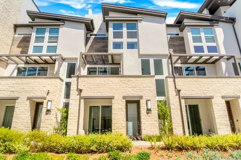 2842 Avella Ct, San Diego, CA 92108