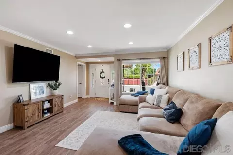 13185 Wanesta Dr, Poway, CA 92064 photo 5