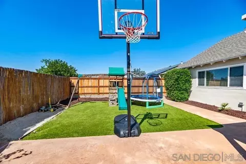 13185 Wanesta Dr, Poway, CA 92064 photo 32