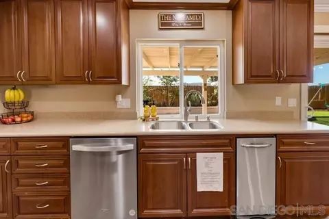 13185 Wanesta Dr, Poway, CA 92064 photo 18