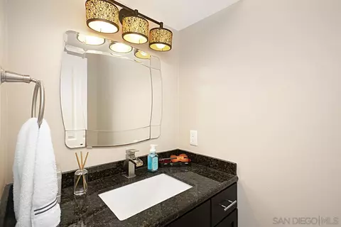 8288 Gilman Dr #45, La Jolla, CA 92037 photo 11