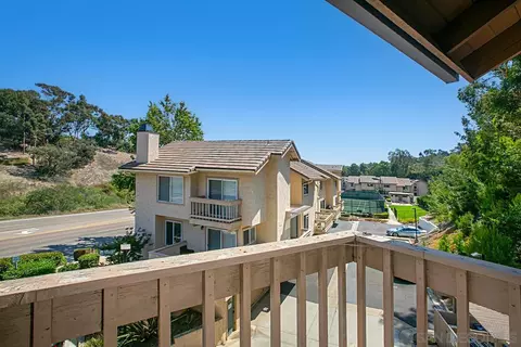 8288 Gilman Dr #45, La Jolla, CA 92037 photo 17