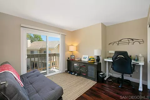 8288 Gilman Dr #45, La Jolla, CA 92037 photo 16