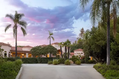15990 El Camino Entrada, Poway, CA 92064