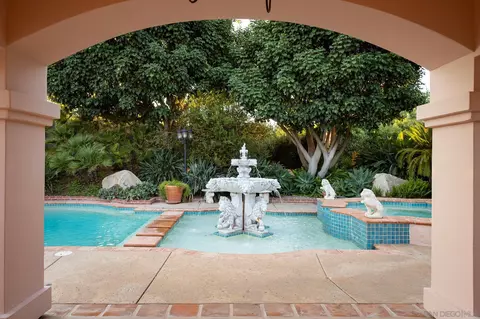 15990 El Camino Entrada, Poway, CA 92064 photo 29