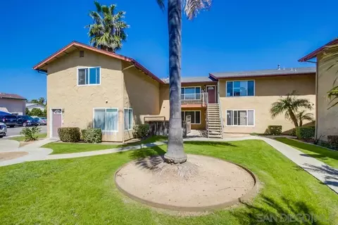 300 Filbert UNIT 2, El Cajon, CA 92020 photo 4