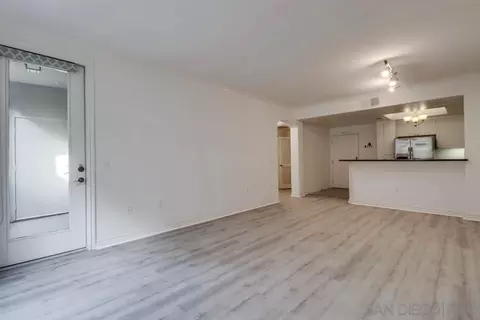 9263 Regents Rd #B207, La Jolla, CA 92037 photo 7