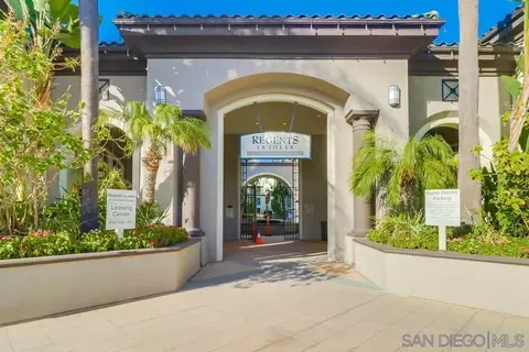 9263 Regents Rd #B207, La Jolla, CA 92037