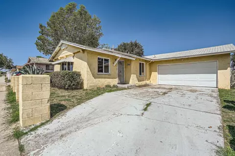 7846 Skyline Dr, San Diego, CA 92114