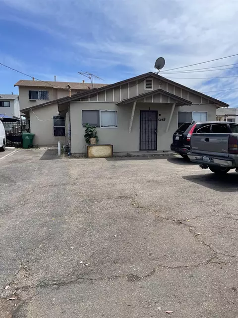 5265 Naranja St, San Diego, CA 92114