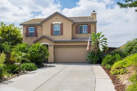 2302 Peacock Valley Rd, Chula Vista, CA 91915