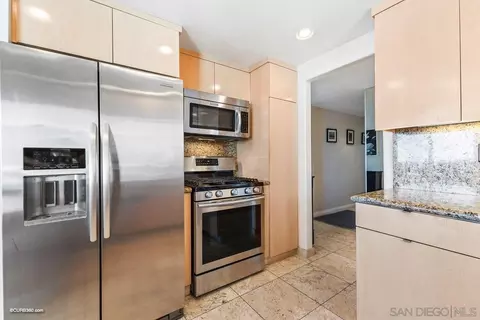 232 Turf View Dr, Solana Beach, CA 92075 photo 6