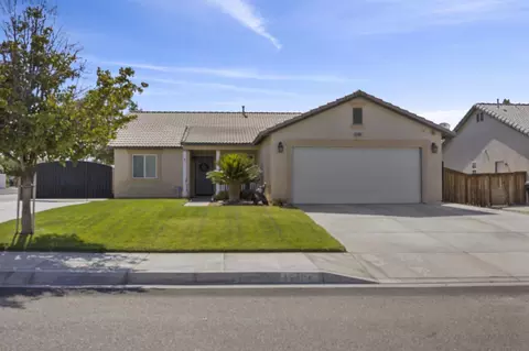 15404 Kearny Dr, Adelanto, CA 92301 photo 2