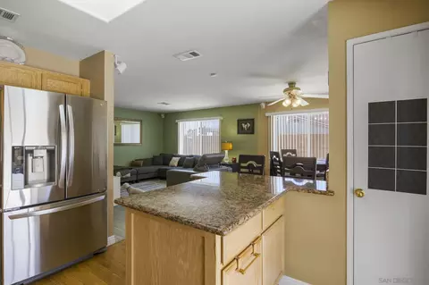 15404 Kearny Dr, Adelanto, CA 92301 photo 14