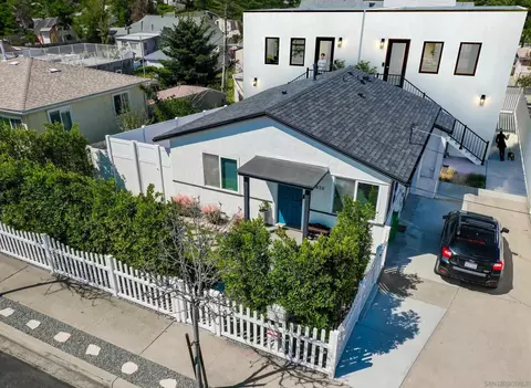 2810 Nye St, San Diego, CA 92111