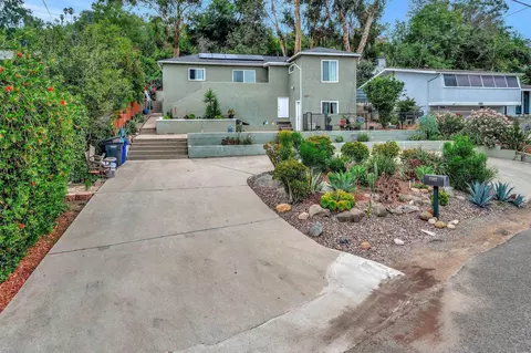1389 Pine Dr, El Cajon, CA 92020 photo 24