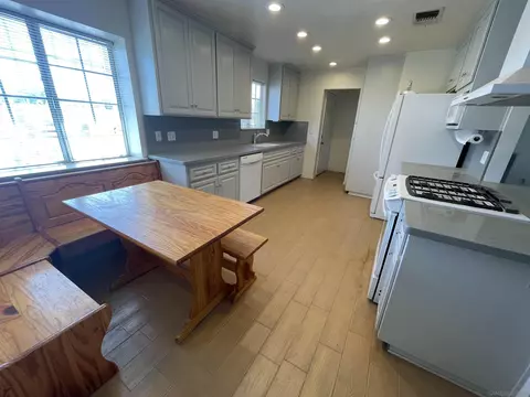 15362 Sycamore St, Hesperia, CA 92345 photo 3