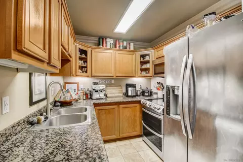 1450 Iris Ave #11, Imperial Beach, CA 91932 photo 8