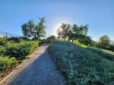 1859 Centennial Way, Escondido, CA 92026 photo 40