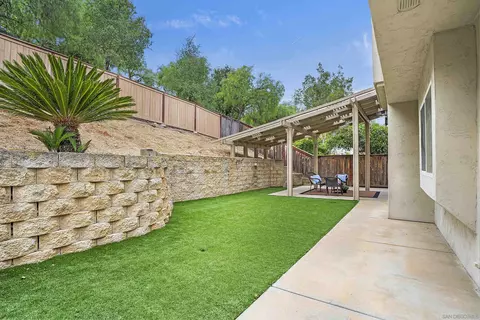 1859 Centennial Way, Escondido, CA 92026 photo 32