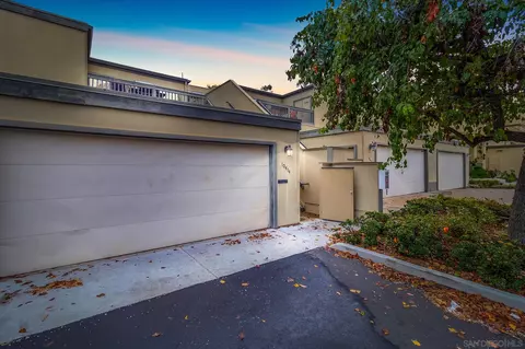10414 Caminito Banyon, San Diego, CA 92131
