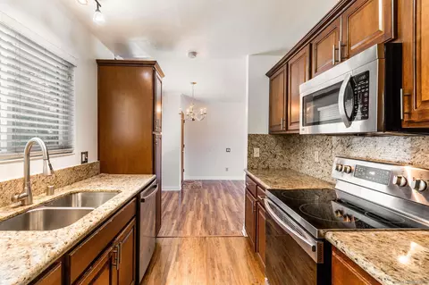 6725 Mission Gorge Rd #205B, San Diego, CA 92120