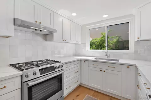 861 F Ave, Coronado, CA 92118 photo 12