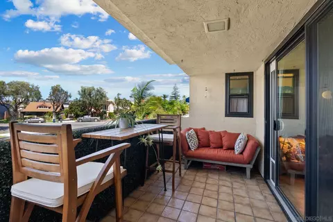 861 F Ave, Coronado, CA 92118 photo 26