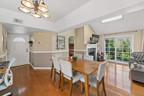 8844 Spring Canyon Dr, Spring Valley, CA 91977 photo 2