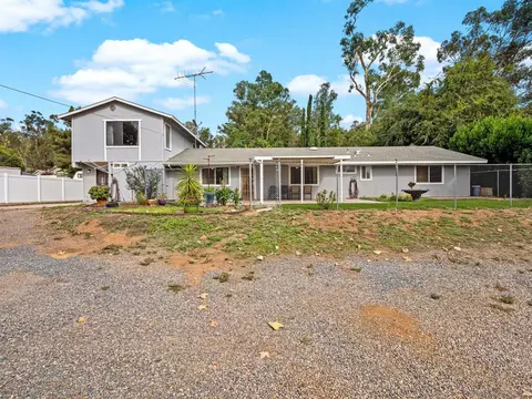 3171 N Broadway, Escondido, CA 92026