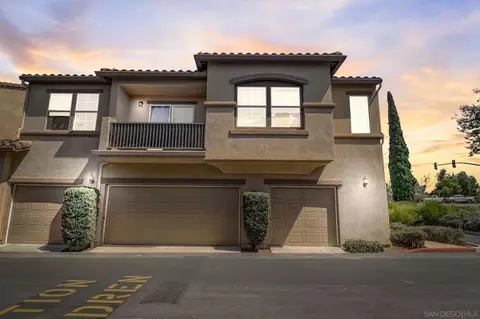 4474 Brisbane Way #2, Oceanside, CA 92058 photo 2