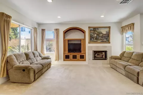 4474 Brisbane Way #2, Oceanside, CA 92058 photo 6