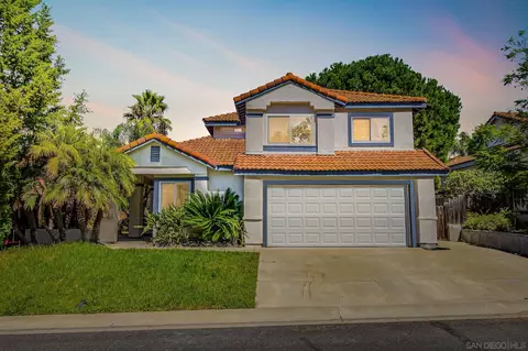 330 Paseo Marguerita, Vista, CA 92084