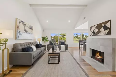 6468 Farley Dr, San Diego, CA 92122