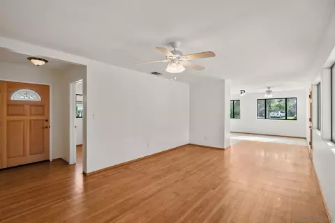 7245 Grable St, La Mesa, CA 91942 photo 17