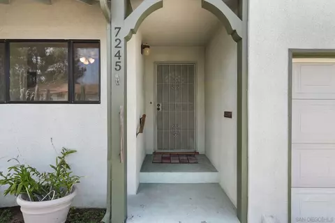 7245 Grable St, La Mesa, CA 91942 photo 6