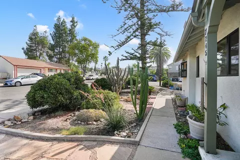 7245 Grable St, La Mesa, CA 91942 photo 5