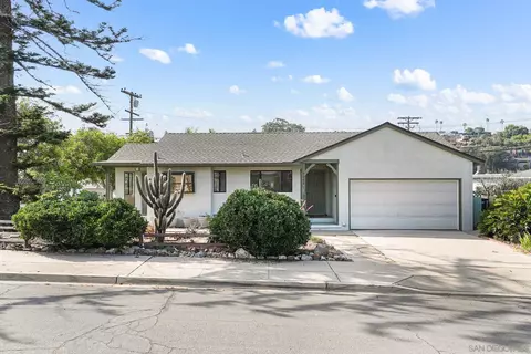 7245 Grable St, La Mesa, CA 91942 photo 3