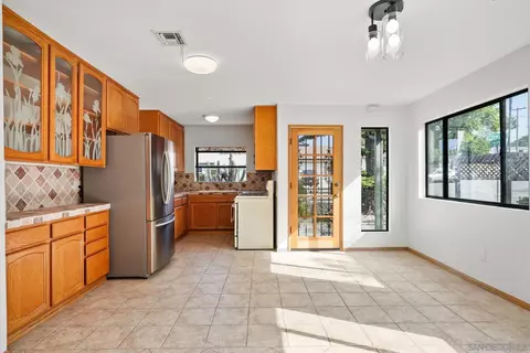 7245 Grable St, La Mesa, CA 91942 photo 12