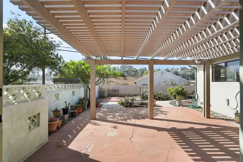 7245 Grable St, La Mesa, CA 91942 photo 27