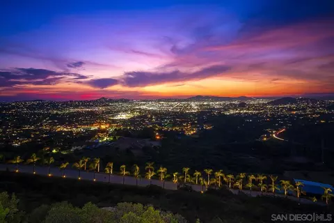 1903 Saxton Ln, El Cajon, CA 92021 photo 10