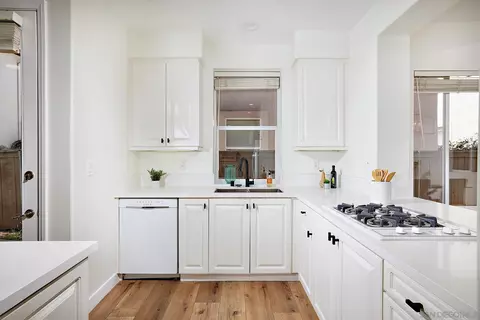 7093 Surfbird Cir, Carlsbad, CA 92011 photo 10