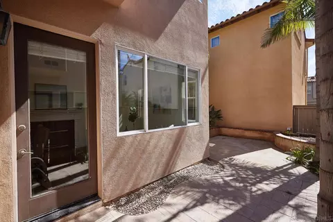 7093 Surfbird Cir, Carlsbad, CA 92011 photo 25