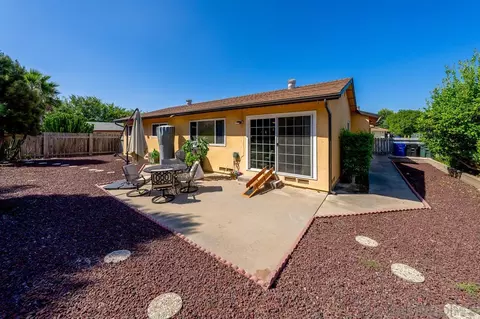 851 Auburn Ave, Chula Vista, CA 91913 photo 18