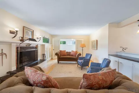 9341 Carmichael Dr, La Mesa, CA 91941 photo 10