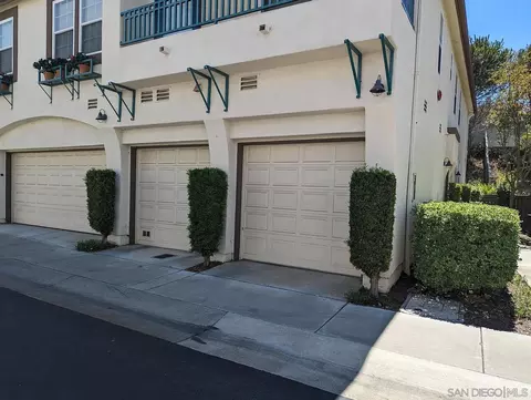 16968 Robins Nest Way #2, San Diego, CA 92127