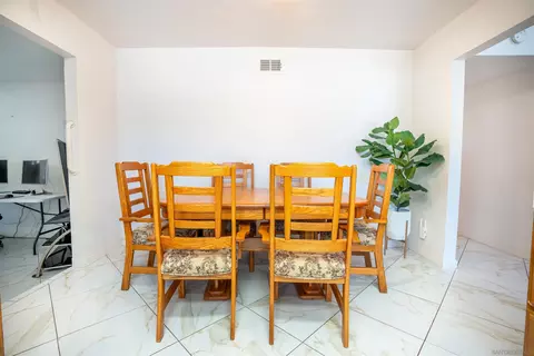236 N 3rd St, El Cajon, CA 92019 photo 6