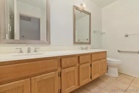 459 Sunridge Dr, Oceanside, CA 92056 photo 19