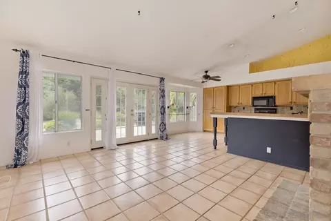 459 Sunridge Dr, Oceanside, CA 92056 photo 8