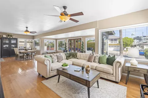 4082 Ingalls St, San Diego, CA 92103